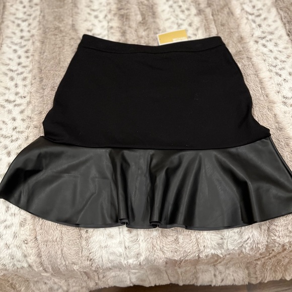 NWT Michael Kors Skirt - Picture 5 of 8